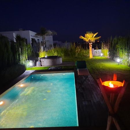 Superbe Villa Avec Piscine Plages Des Nations Рабат Екстериор снимка